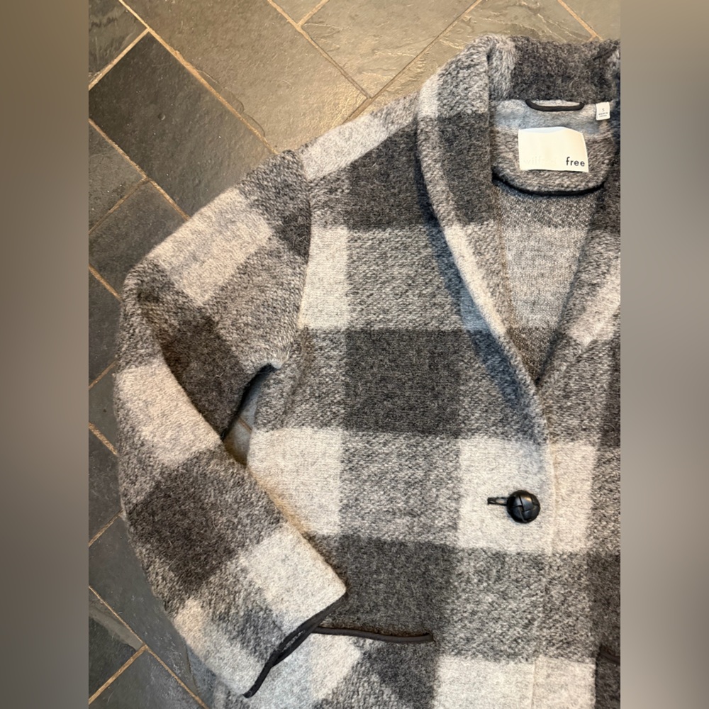 Aritzia Wilfred Free Off Duty Wool Jacket Gray Plaid flannel - Picture 7 of 9